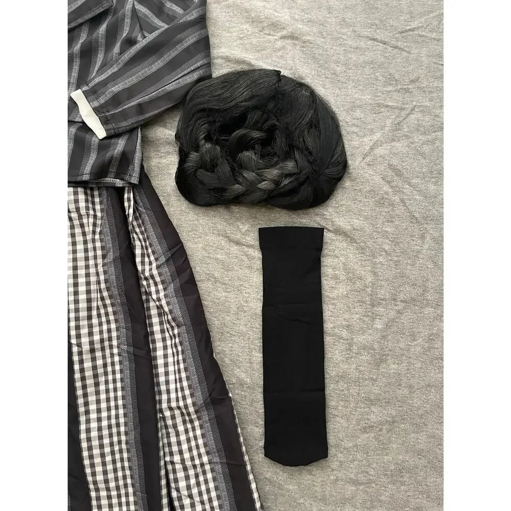 Newt Wednesday Uniform Kids Size 4-5 yrs- 110 Black White Halloween Costume